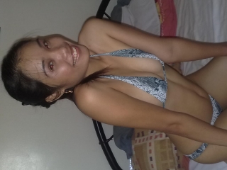 nakedasianchat.com bananagirl